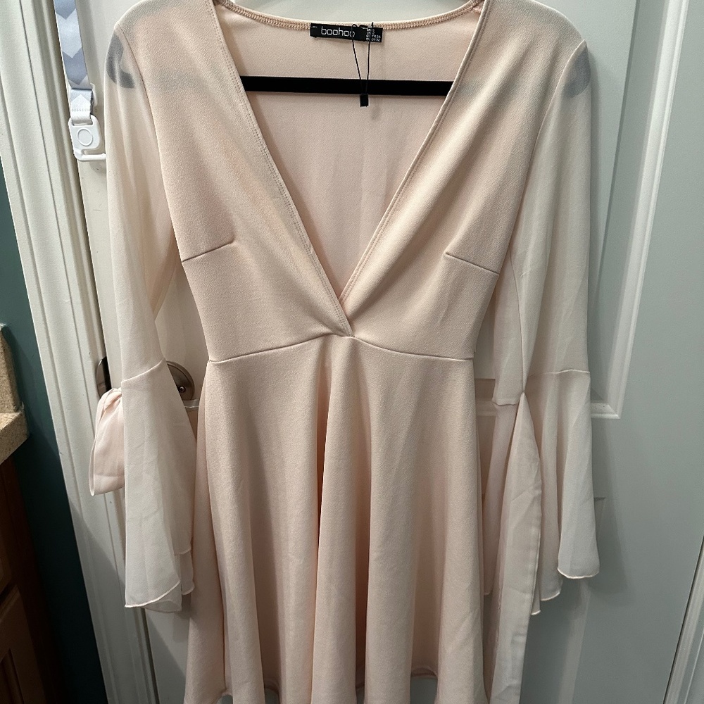 Bohoo US size 2 summer/spring pink sheer dress